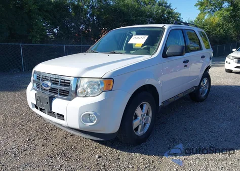 2011 Ford Escape Xlt from USA, damaged, VIN 1FMCU9DG6BKA28238